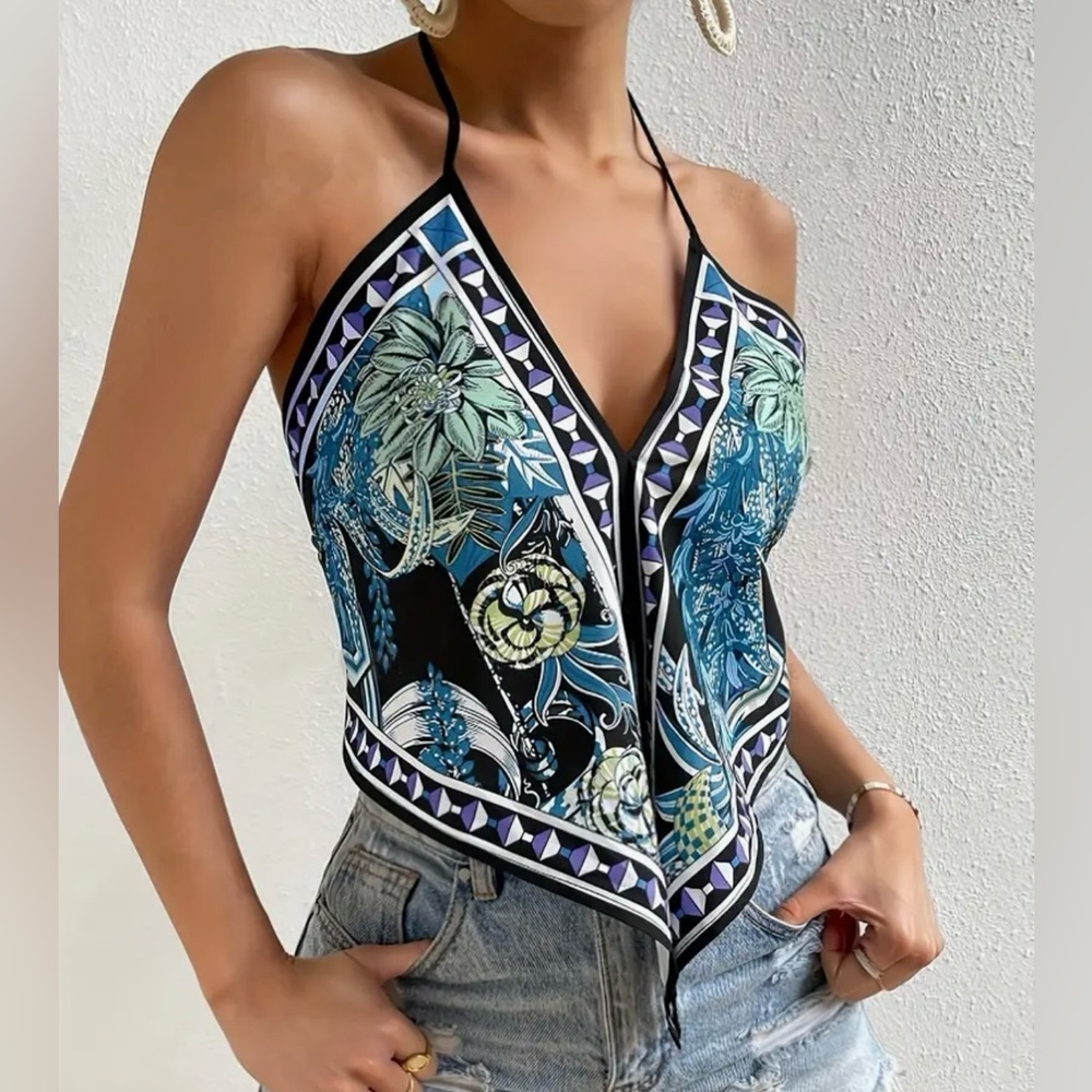 Multicolor Floral Halter V Neck Camisole Tank - Picture 5 of 6